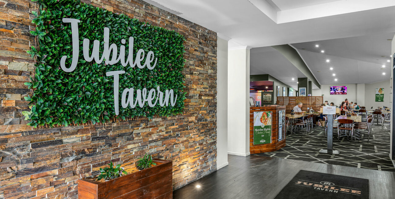 Jubilee Tavern FamilyFriendly Bar & Bistro with Playground & Pub Classics